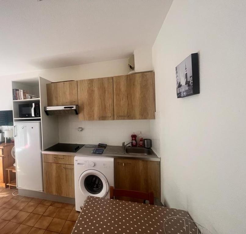 Studio Agreable De 21M2 Balaruc-les-Bains Extérieur photo